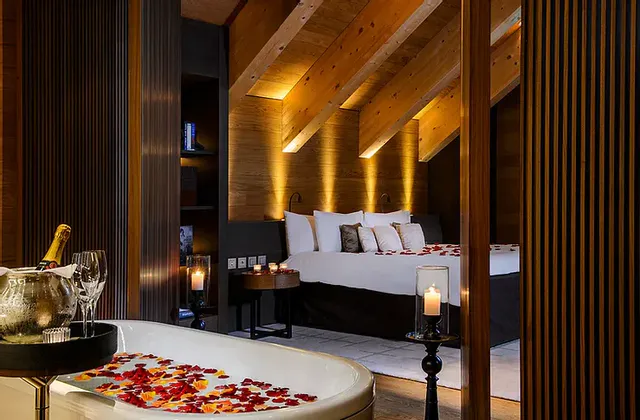 THE CHEDI